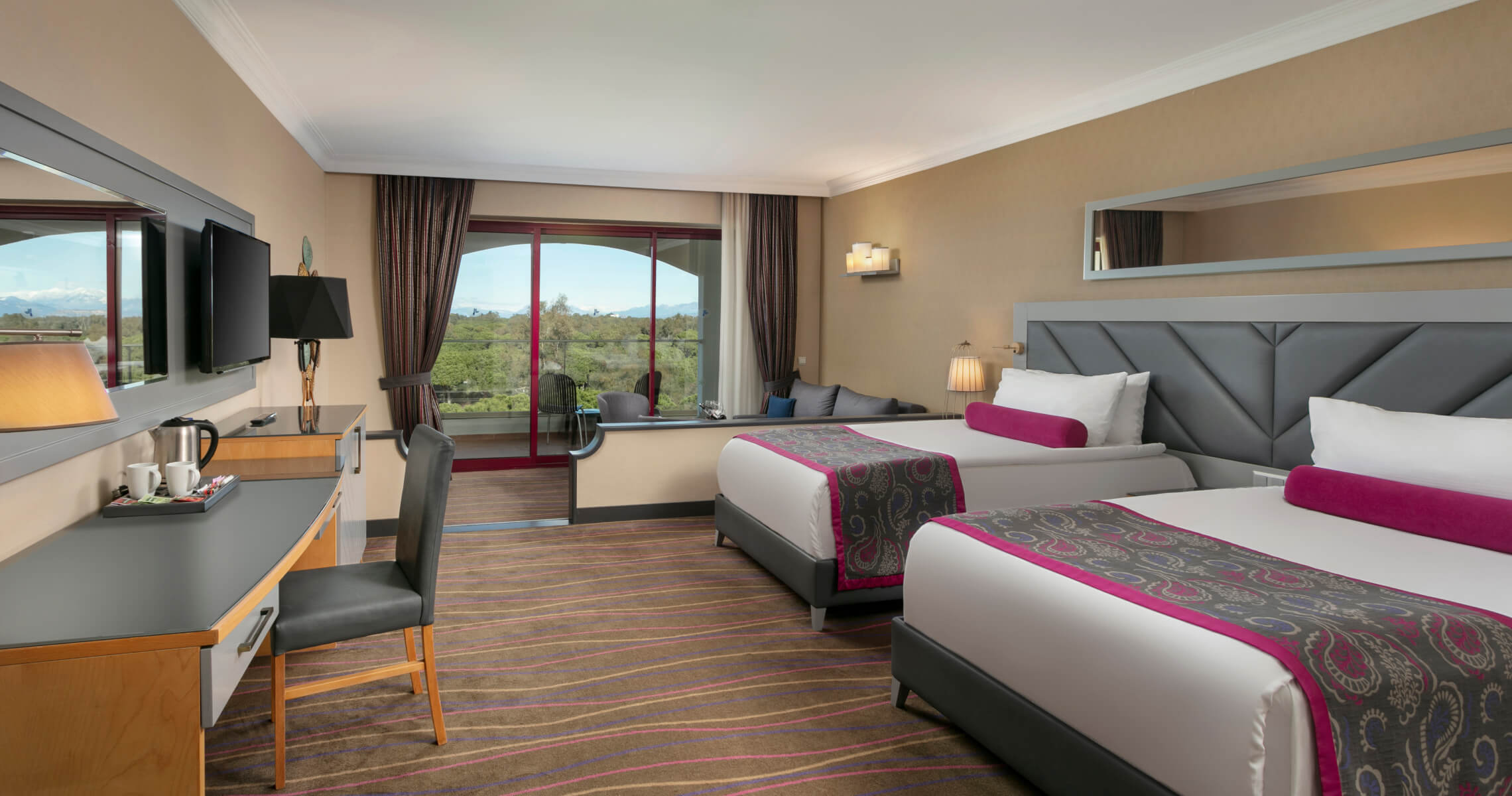 Sirene Belek Hotel Konaklama Junior Suit Bahce Center Slider D