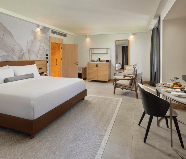 Sirene Belek Junior Suit Galeri M2