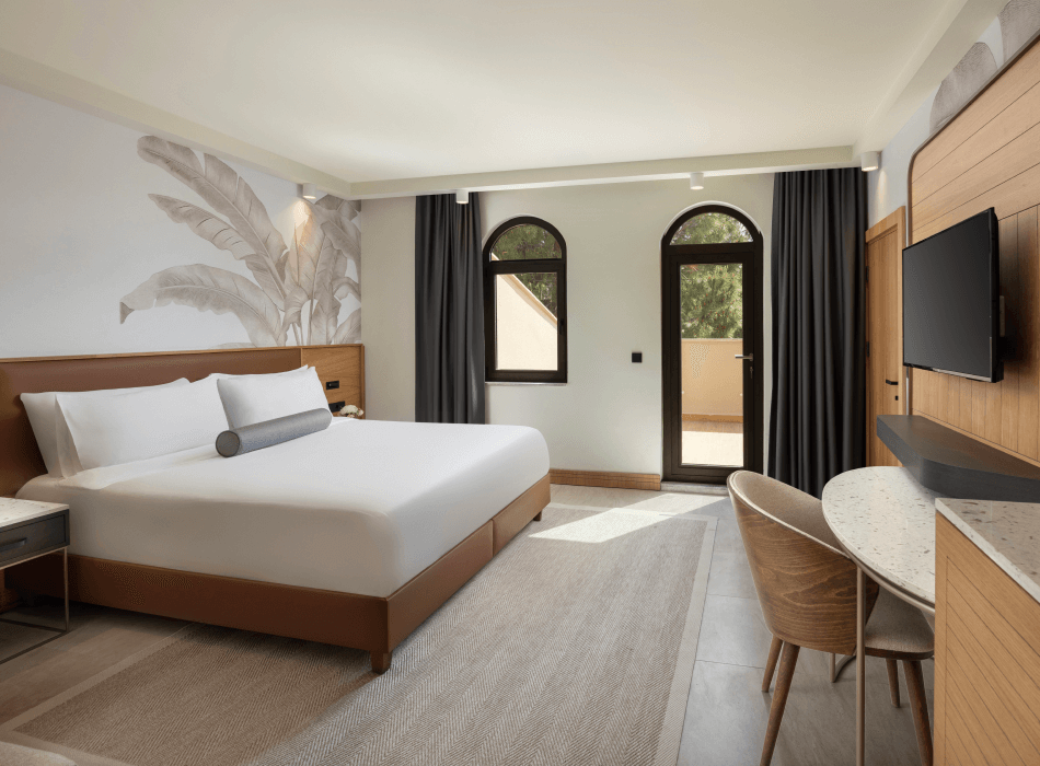Sirene Belek Pasha Suit Highlighte D