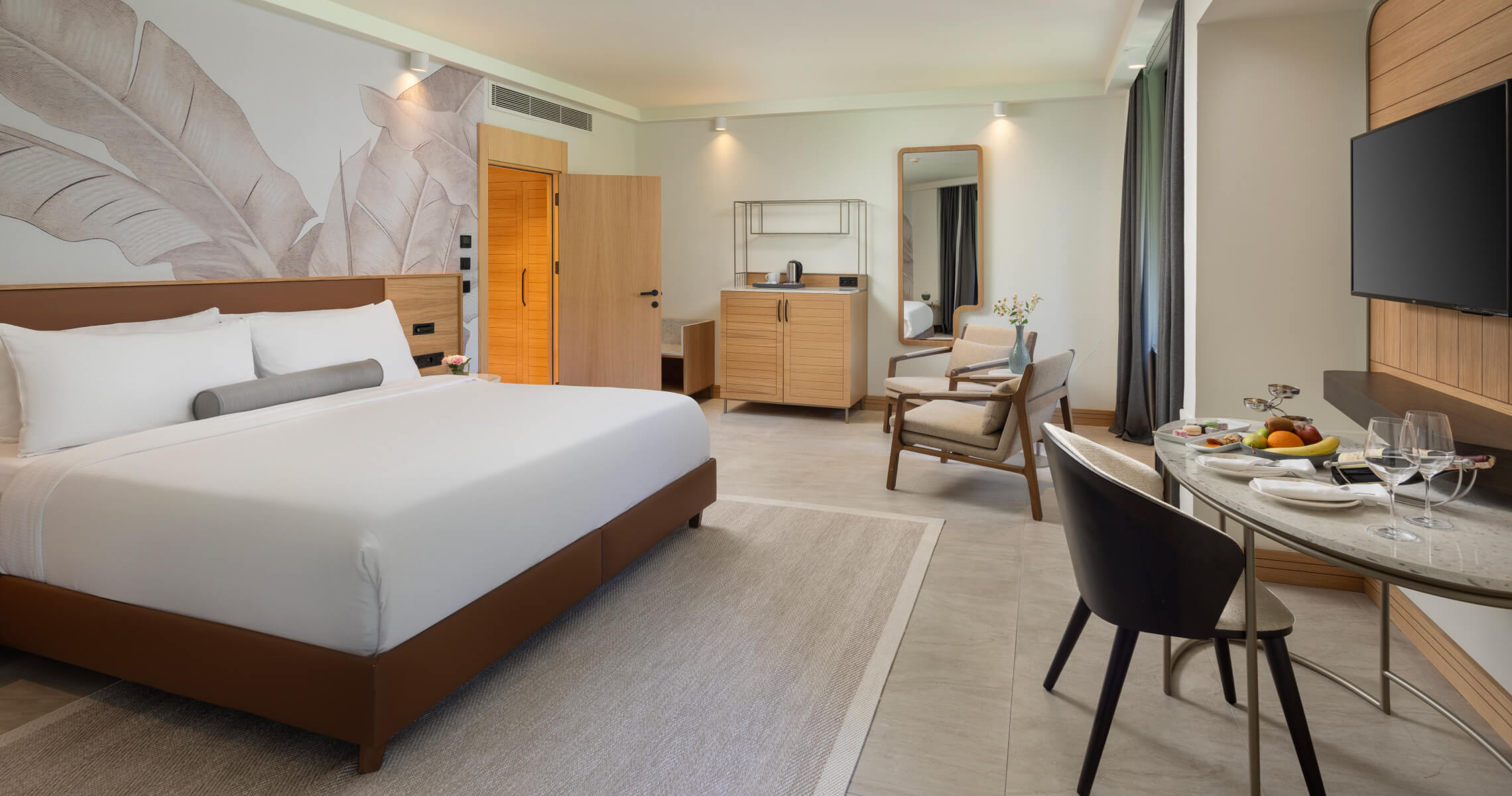 Sirene Belek Hotel Konaklama Deluxe Junior Suit Center Slider D2