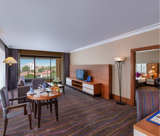 Sirene Belek Hotel Konaklama Terrace Suit Center Slider M3